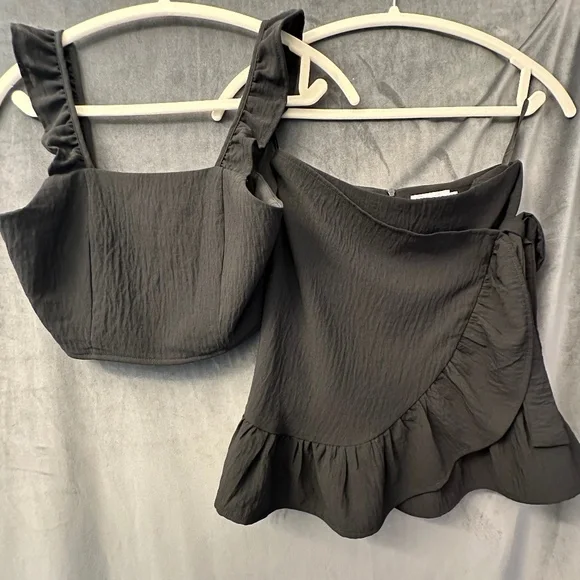 Pink Lily Black Skirt Set - Picture 1 of 5